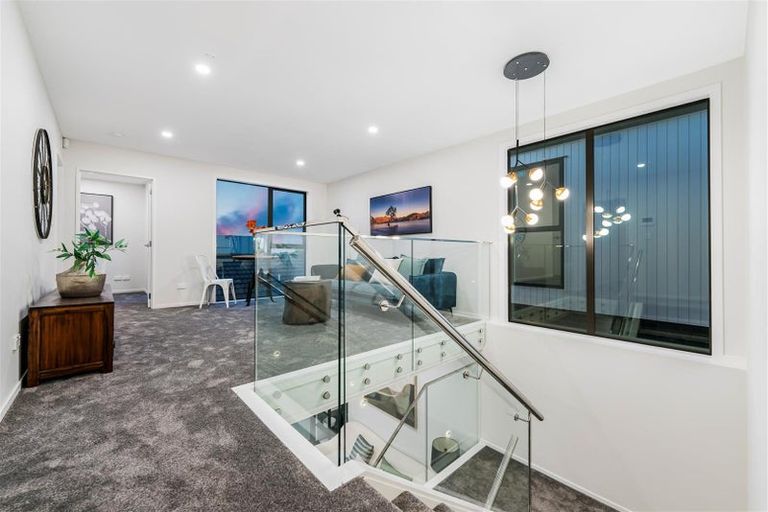 Photo of property in 61c Marendellas Drive, Bucklands Beach, Auckland, 2014