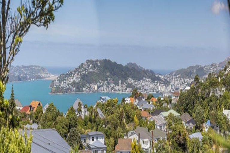 Photo of property in 83 Madras Street, Khandallah, Wellington, 6035