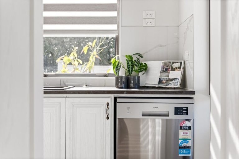 Photo of property in 28 East Point, Manly, Whangaparaoa, 0930