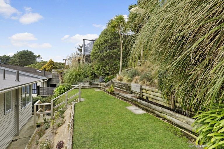 Photo of property in 34 Arapiko Street, Johnsonville, Wellington, 6037