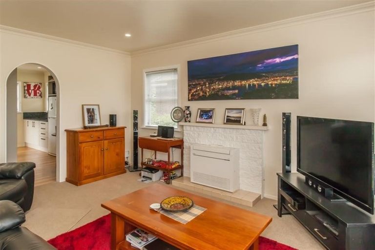Photo of property in 30 Rugby Street, Levin, 5510