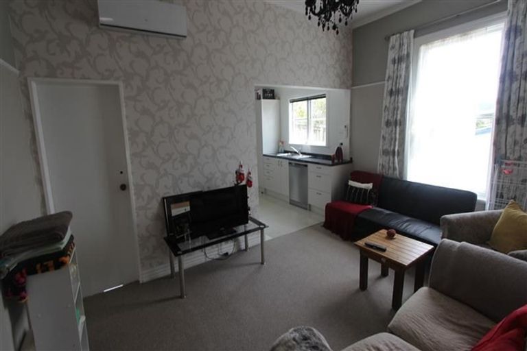 Photo of property in 360-362 Adelaide Road, Newtown, Wellington, 6021