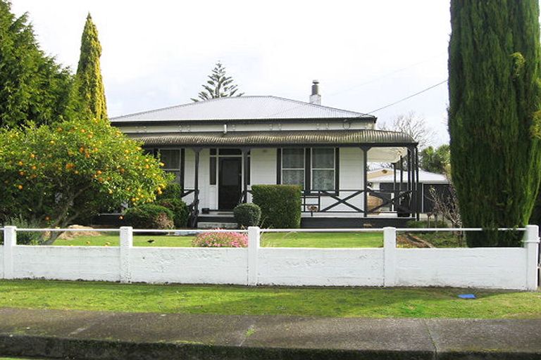 Photo of property in 12 Owen Street, Feilding, 4702