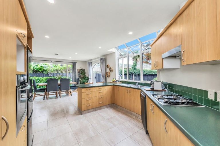 Photo of property in 79 Withells Road, Avonhead, Christchurch, 8042
