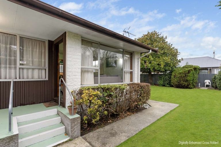 Photo of property in 2/104a Studholme Street, Somerfield, Christchurch, 8024