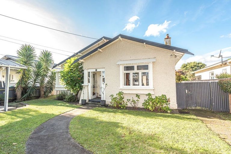 Photo of property in 15 Te Mawae Street, Whanganui East, Whanganui, 4500