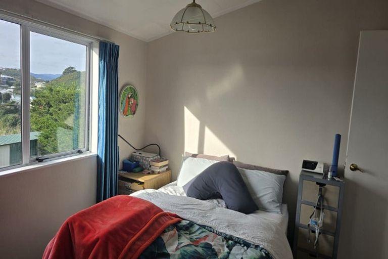 Photo of property in 6 Kekerenga Street, Strathmore Park, Wellington, 6022