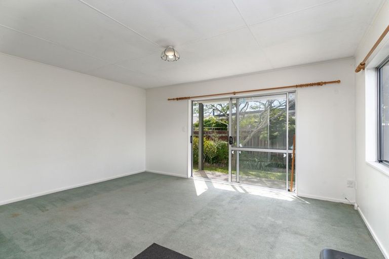 Photo of property in 2 Hilton Road, Carterton, 5713