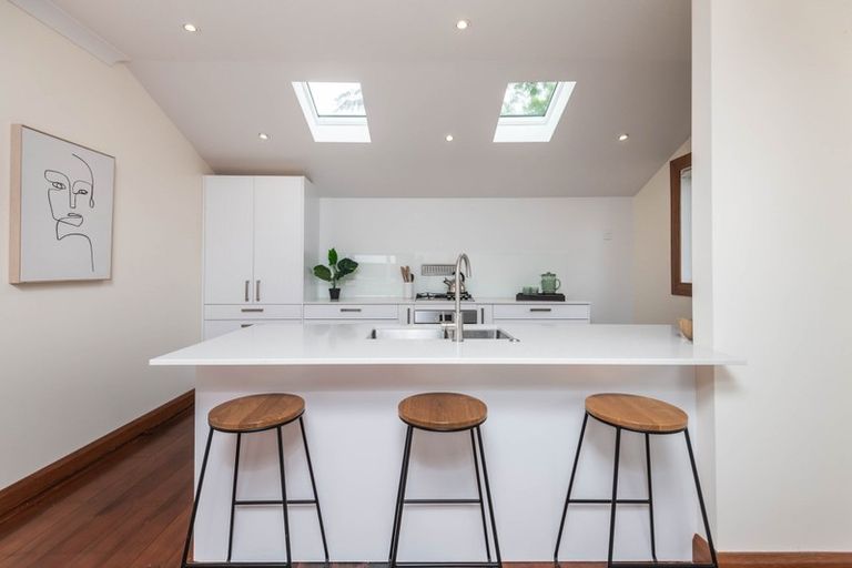 Photo of property in 29 Petherick Crescent, Johnsonville, Wellington, 6037