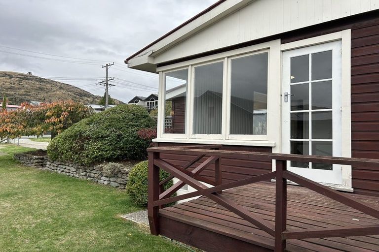 Photo of property in 4 Birse Street, Frankton, Queenstown, 9300