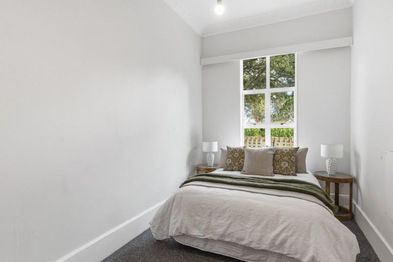 Photo of property in 225 Kuku Beach Road, Kuku, Manakau, 5570