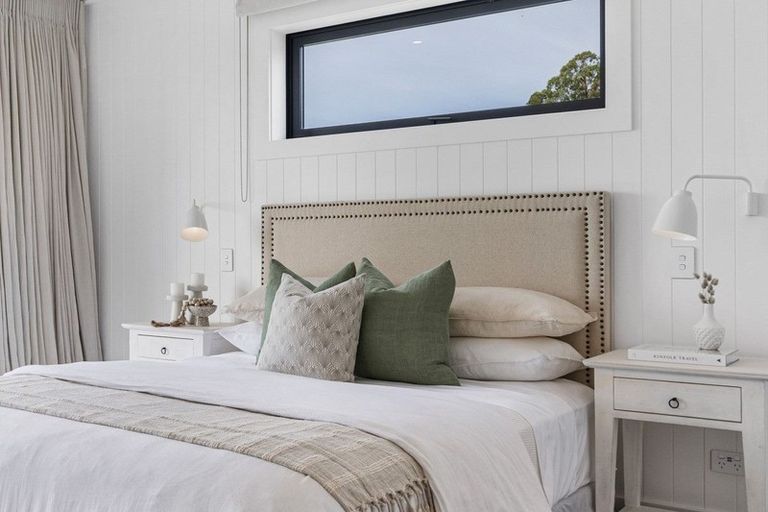 Photo of property in 23 Te Auhi Way, Welcome Bay, Tauranga, 3112