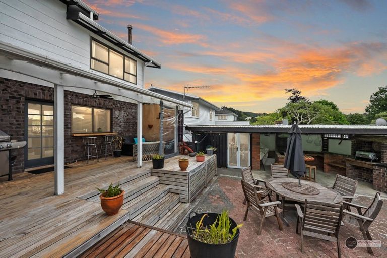 Photo of property in 21 Dalton Grove, Stokes Valley, Lower Hutt, 5019