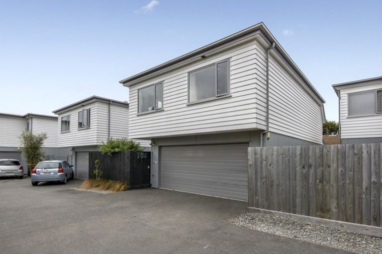 Photo of property in 70c Elizabeth Street, Riccarton, Christchurch, 8041
