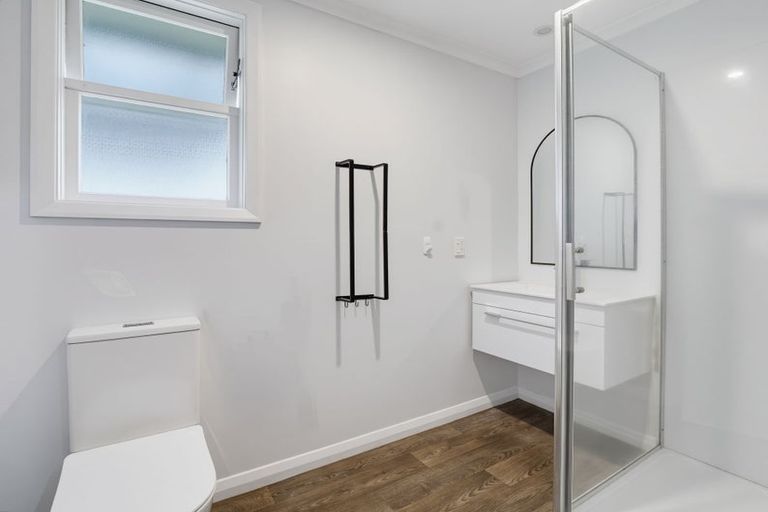 Photo of property in 12 Holland Crescent, Bulls, 4818