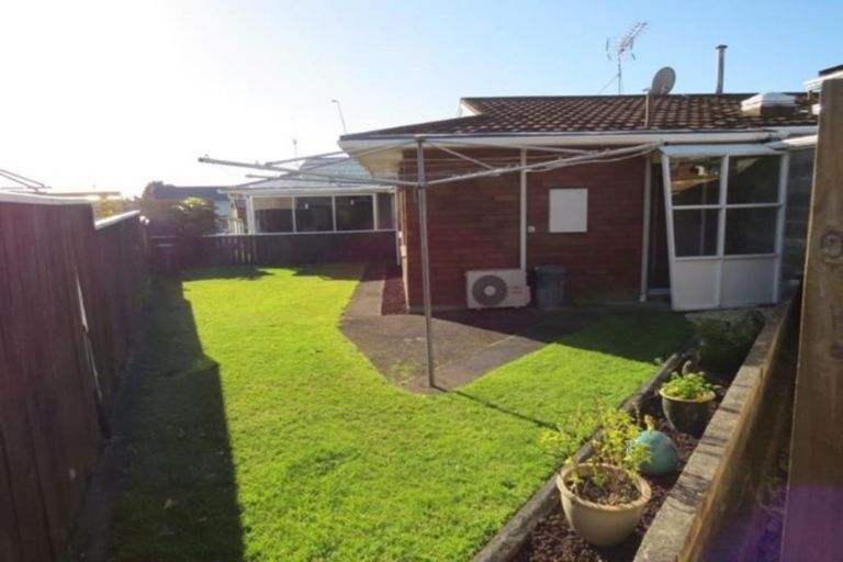 Photo of property in 54a Cutfield Road, New Plymouth, 4310