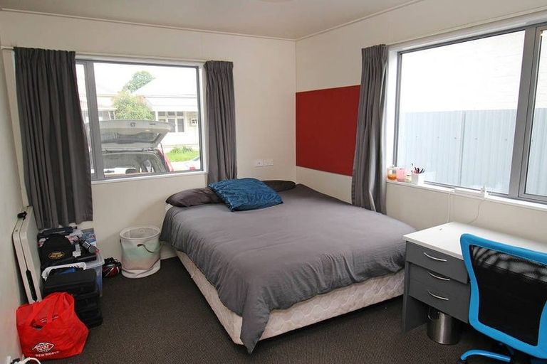 Photo of property in 24 Hyde Street, North Dunedin, Dunedin, 9016