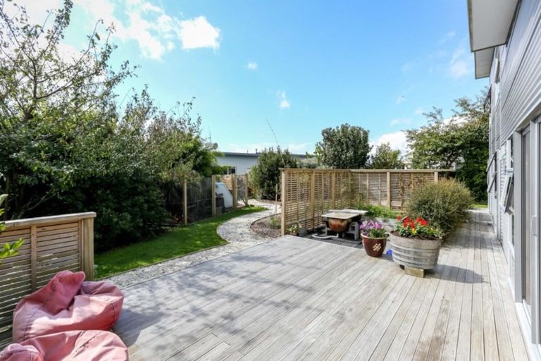 Photo of property in 130b Wairau Road, Oakura, 4314