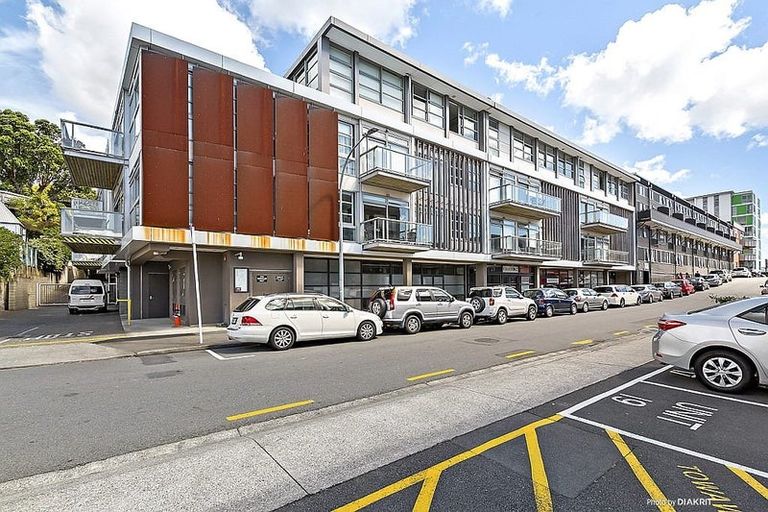 Photo of property in Revolucion Apartments, 306/28s Torrens Terrace, Mount Cook, Wellington, 6011