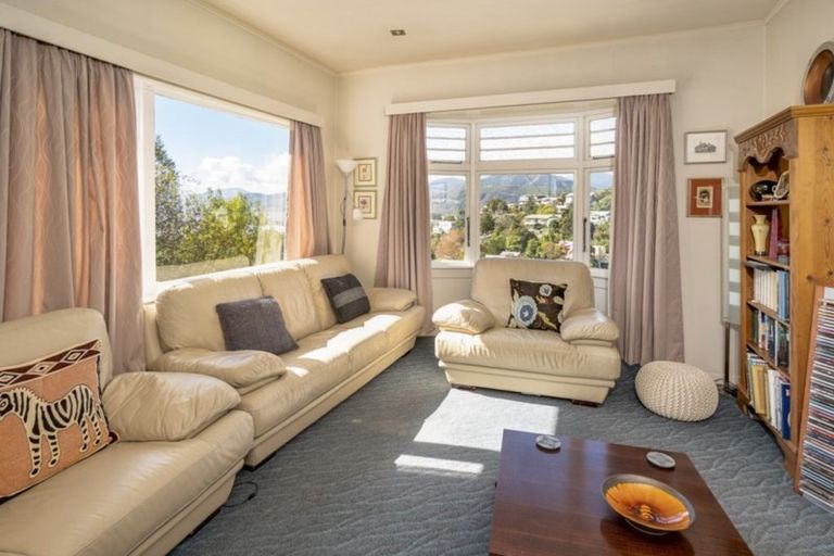 Photo of property in 15 Queens Road, Stepneyville, Nelson, 7010