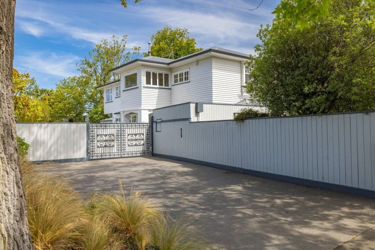 Photo of property in 110 Glandovey Road, Strowan, Christchurch, 8052