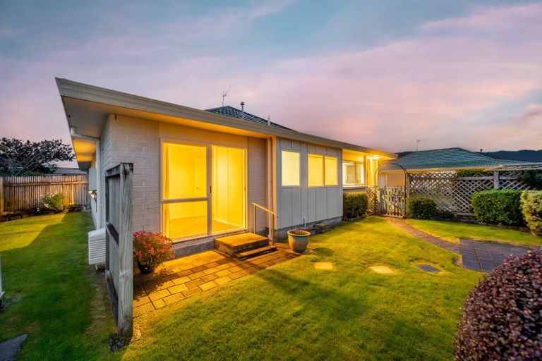 Photo of property in Kowhai Court, 9/17 John Street, Trentham, Upper Hutt, 5018