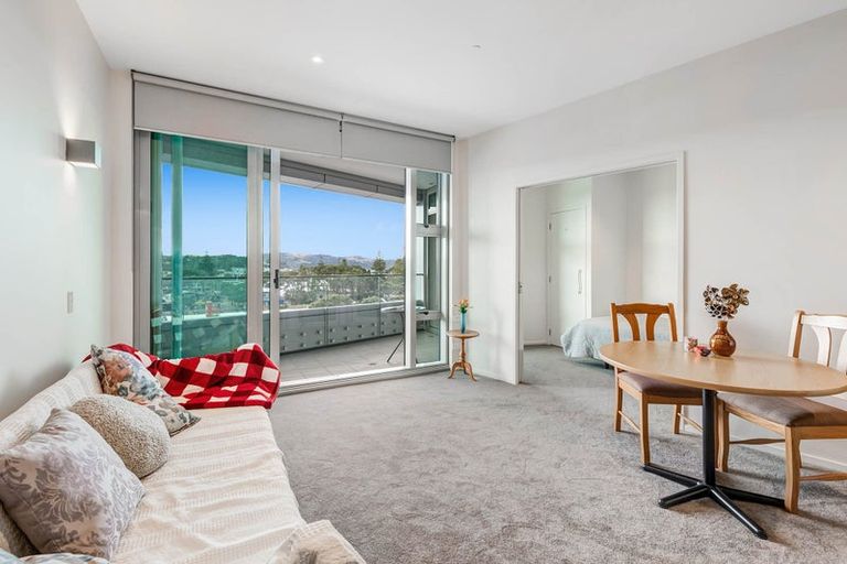 Photo of property in 507/11 Tamariki Avenue, Kelston, Auckland, 0602