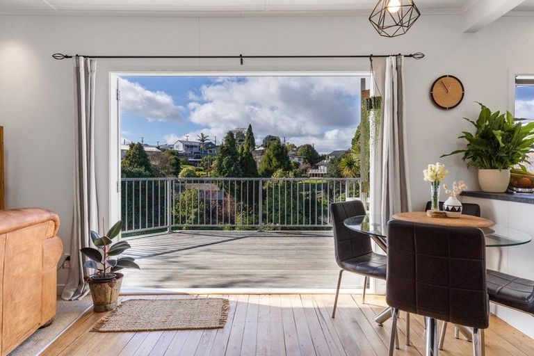 Photo of property in 2 Lees Way, Otumoetai, Tauranga, 3110