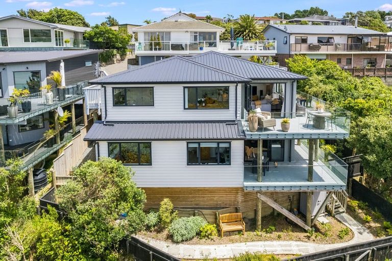 Photo of property in 158b Kahu Road, Paremata, Porirua, 5024