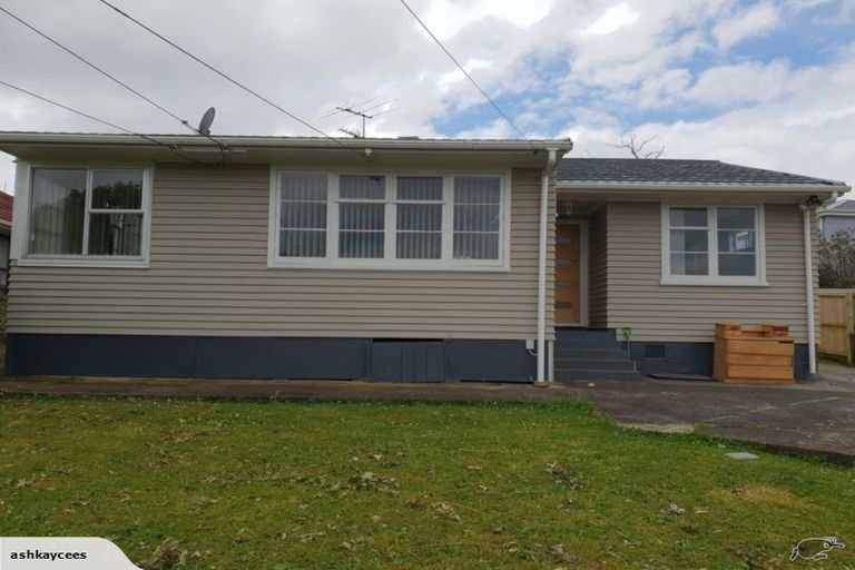 Photo of property in 14 Buller Crescent, Manurewa, Auckland, 2102