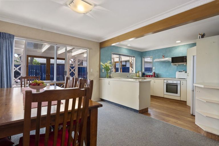 Photo of property in 17b Orchard Place, Lynmore, Rotorua, 3010