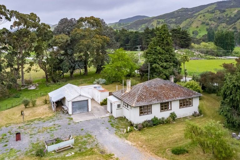 Photo of property in 943 Tora Road, Tora, Martinborough, 5782