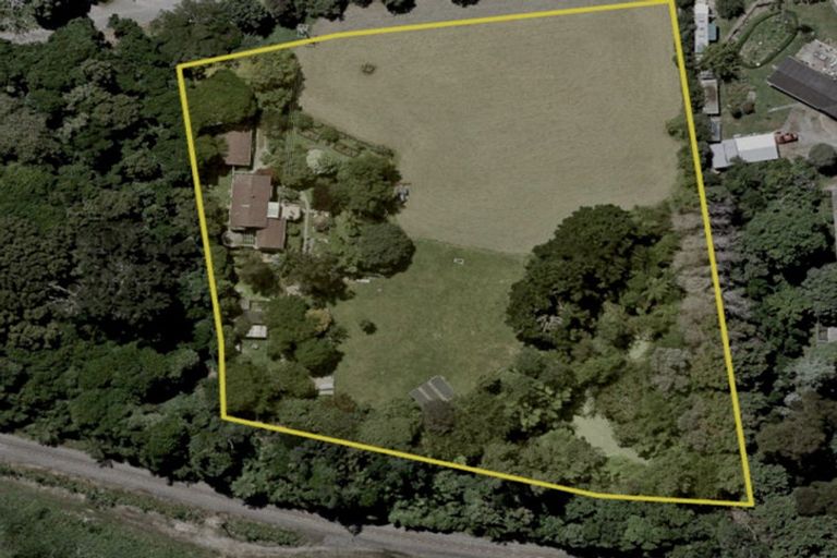 Photo of property in 41 Atkins Road, Otaki, 5583