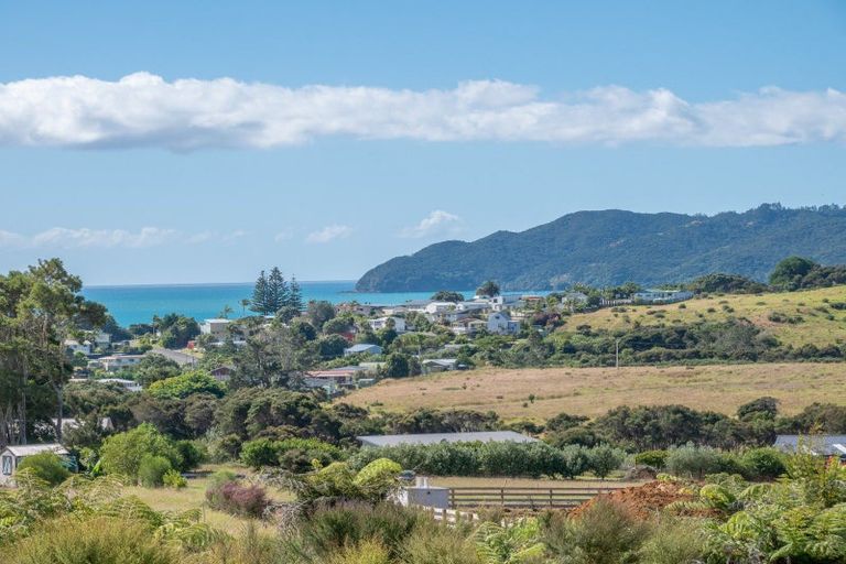 Photo of property in 14 Amelie Place, Coopers Beach, 0420