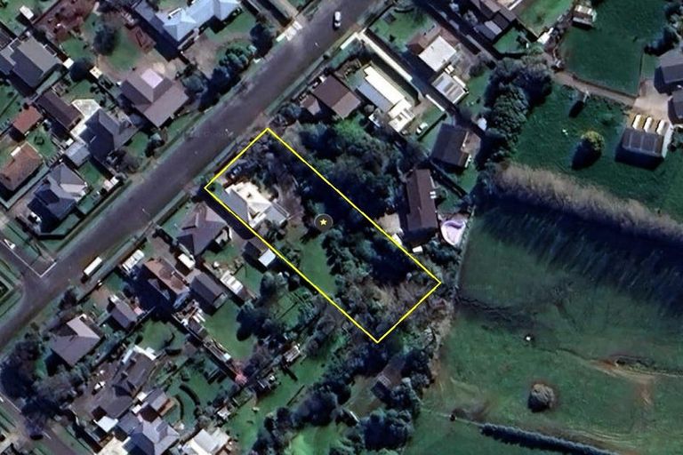 Photo of property in 20 Douglas Street, Hawera, 4610