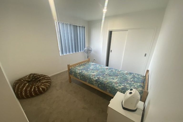 Photo of property in 1 Leatherwood Road, Takanini, 2110