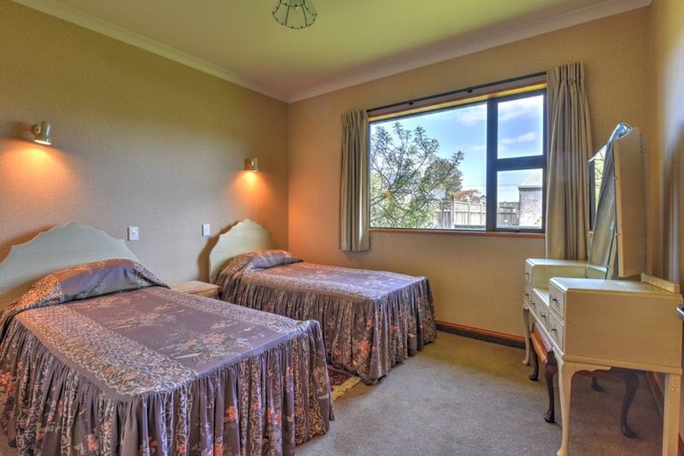 Photo of property in 12 Crombie Street, Gore, 9710