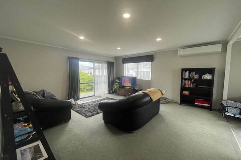 Photo of property in 27d Breckons Avenue, Nawton, Hamilton, 3200