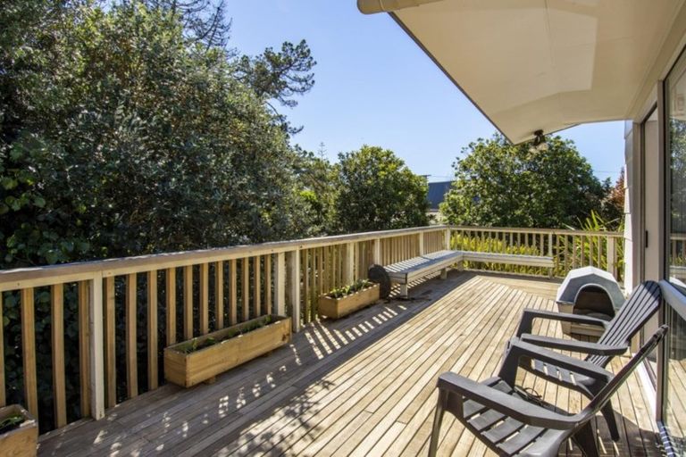 Photo of property in 1313 Papamoa Beach Road, Papamoa Beach, Papamoa, 3118