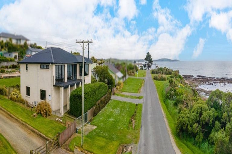 Photo of property in 35 Harbour Terrace, Kakanui, Oamaru, 9495