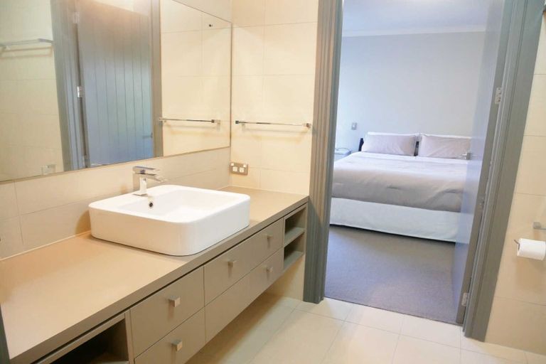 Photo of property in 543 Harewood Road, Harewood, Christchurch, 8051