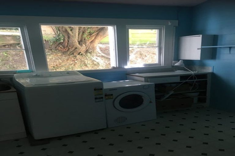 Photo of property in 4a Myrtle Crescent, Mount Cook, Wellington, 6021