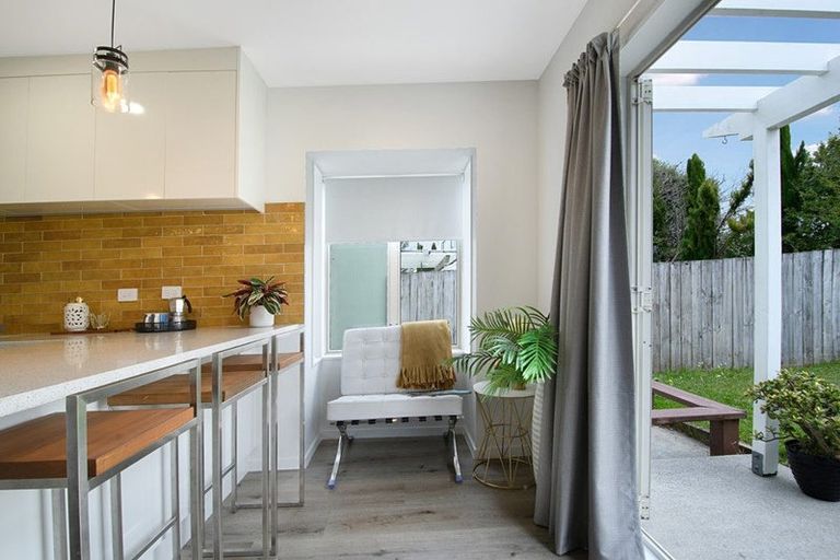 Photo of property in 8 Blumhardt Place, Avondale, Auckland, 1026