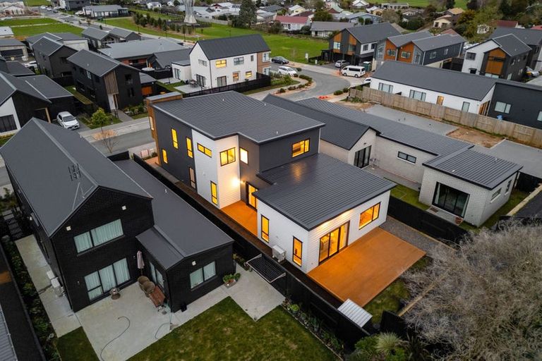 Photo of property in 19 Musselwhite Terrace, Chartwell, Hamilton, 3210