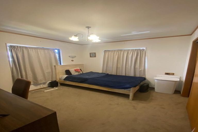 Photo of property in 3/76 Kaurilands Road, Titirangi, Auckland, 0604