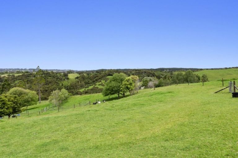 Photo of property in 167 Escott Road, Dairy Flat, 0794