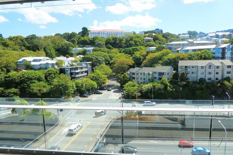 Photo of property in Montreaux Apartments, 8b/164 The Terrace, Wellington Central, Wellington, 6011