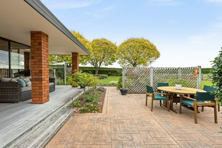 Photo of property in 98 Crystall Road, Pakipaki, Hastings, 4172