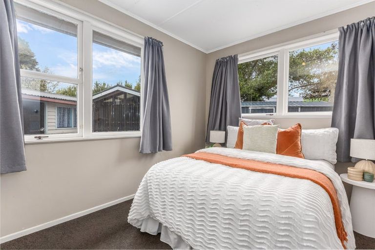 Photo of property in 48 Parkway, Wainuiomata, Lower Hutt, 5014