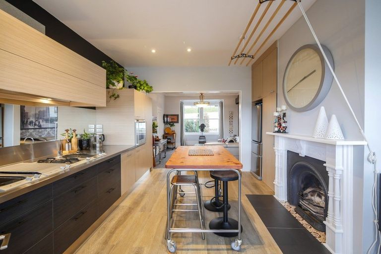 Photo of property in 8 City Road, Roslyn, Dunedin, 9010